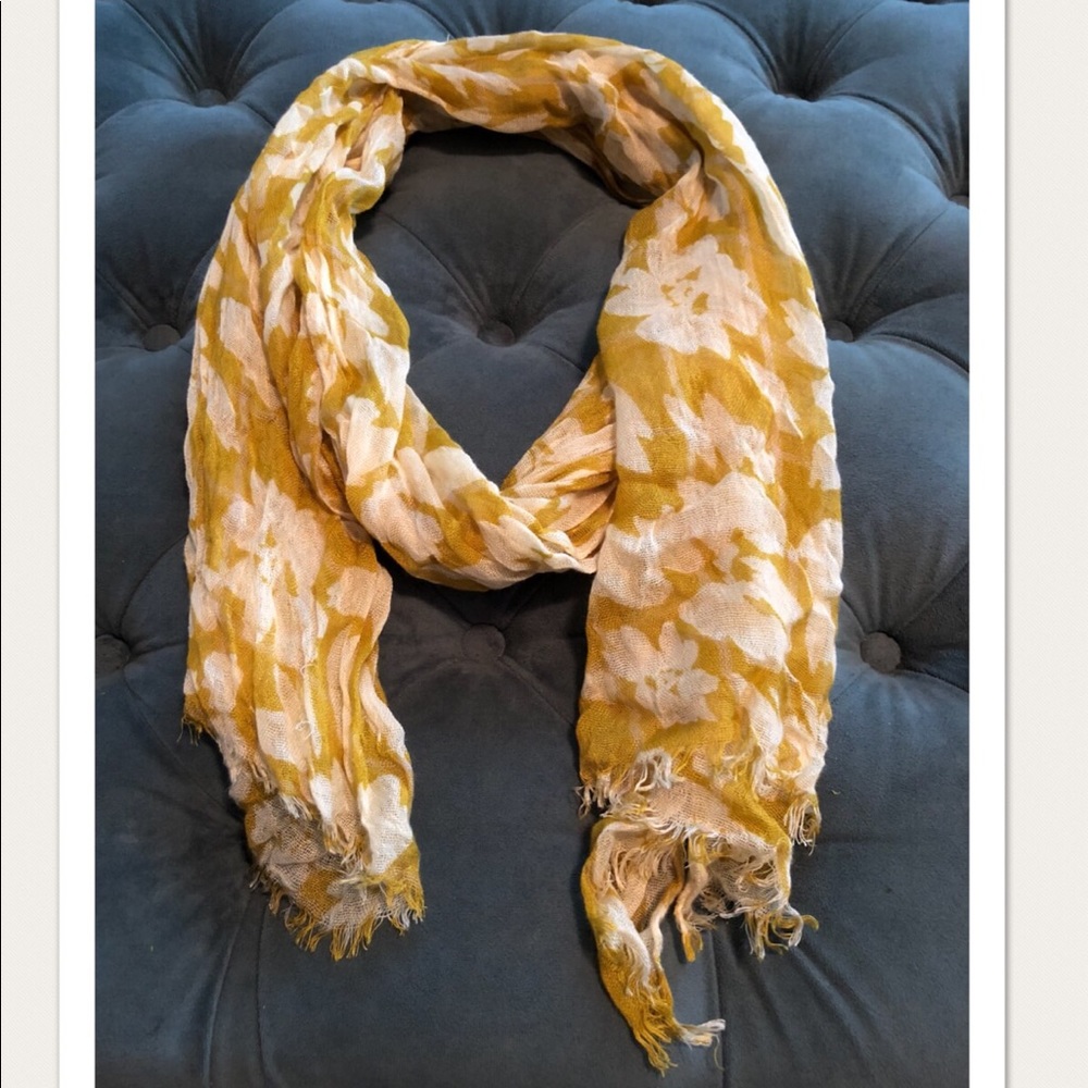 Super Nice LOFT Scarf!